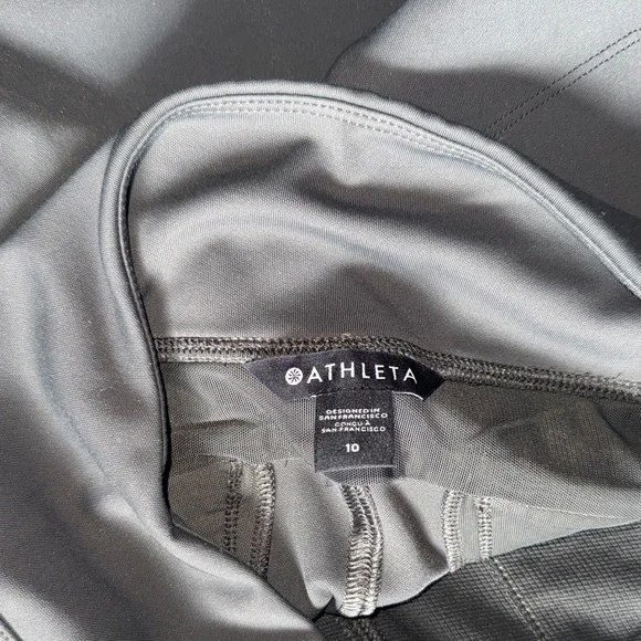 Athleta Olive Green Headland Cargo Leggings Women’s 10 Like New - Picture 8 of 9